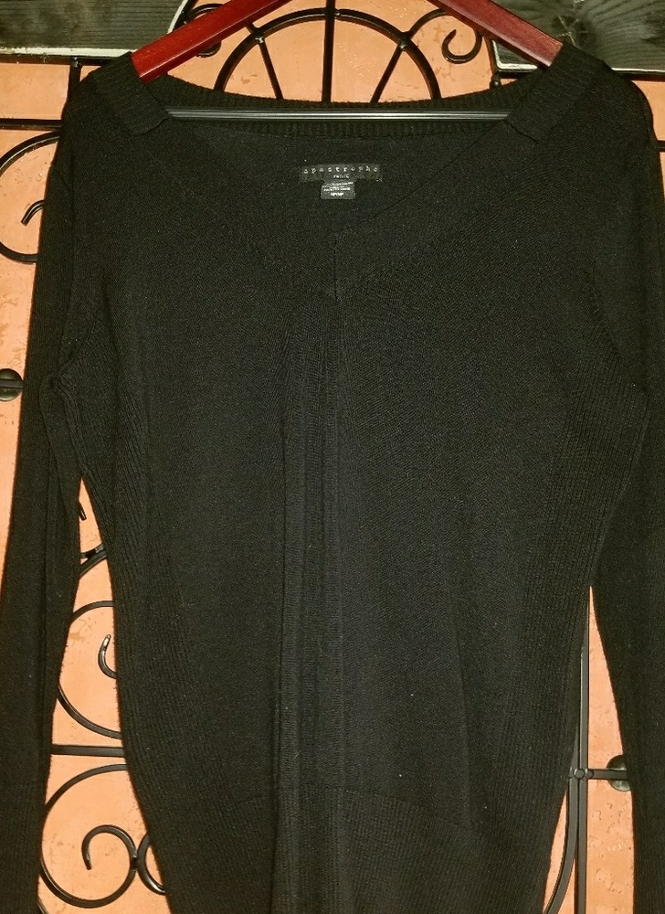 Apostrophe Sweater size Medium Petite